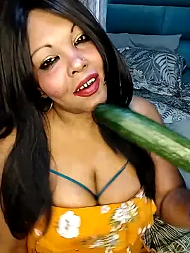 Chat XXX en directo de hemilynthomas2467