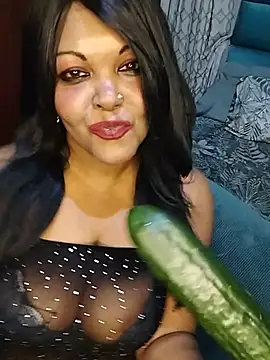 Chat +18 de hemilynthomas2467 ao vivo