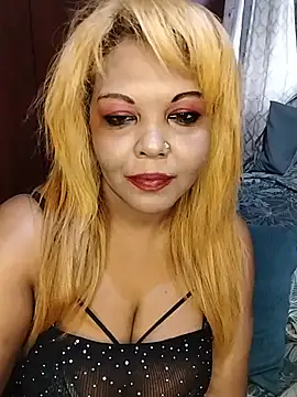 Chat XXX en directo de hemilynthomas2467