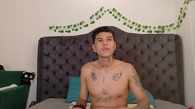Webkamerová show rosse_dredd