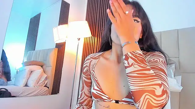 عرض كام Nicolqueen_