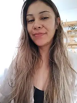 XXX chat uživo modela KittyHoleshot87