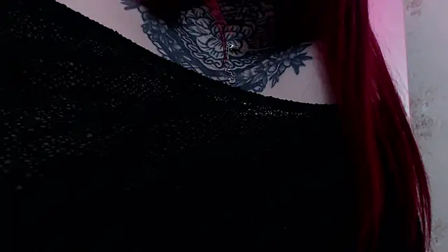 Nina_Blum_ Adlı Modelin Canlı Sohbet Odası