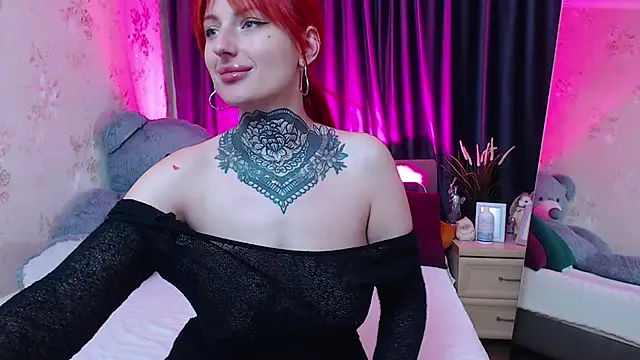 Nina_Blum_: онлайн-секс-чат