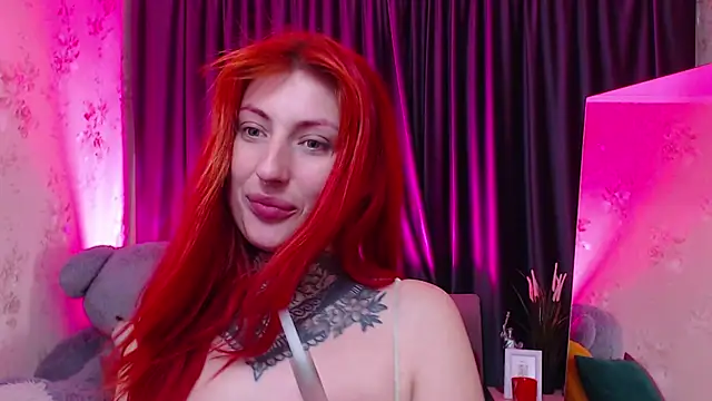 Chat XXX en directo de Nina_Blum_
