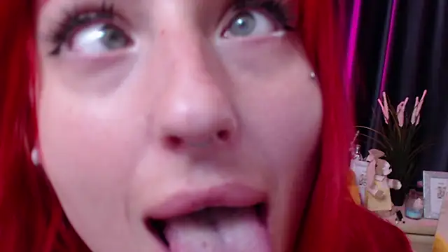 Nina_Blum_'s Live XXX Chat