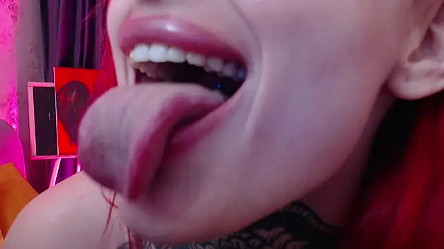 Czat XXX na żywo – Nina_Blum_