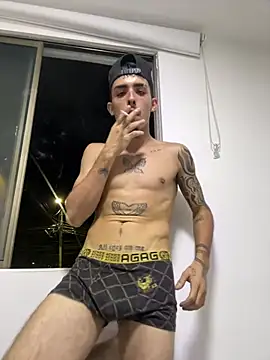 NikoStone_'s Webcam Show