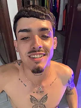 NikoStone_ Pertunjukan Webcam