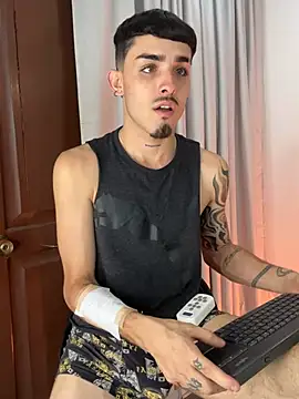 NikoStone_'s Webcam Show