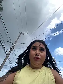 Sophie_Dreamss: διαδικτυακό σόου στην κάμερα