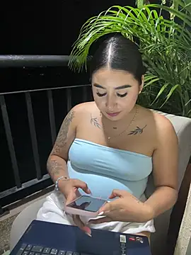 Sophie_Dreamss Adlı Modelin Web Kamerası Şovu