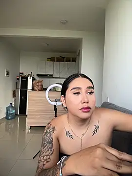 Sophie_Dreamss' Live Chat Room