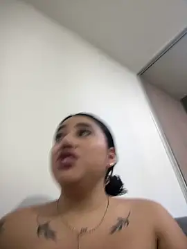 Pokój czatu na żywo – Sophie_Dreamss