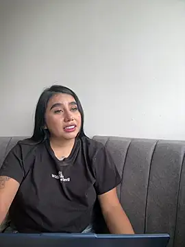 Sophie_Dreamss' Live XXX Chat