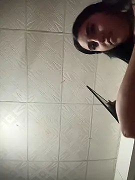 Sophie_Dreamss Adlı Modelin Canlı Sohbet Odası