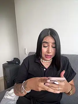 Sophie_Dreamss' Live XXX Chat