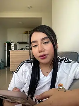 Sophie_Dreamss' Live XXX Chat