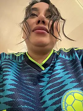 Sophie_Dreamss Adlı Modelin Canlı XXX Sohbeti