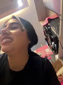 Chat +18 de Sophie_Dreamss ao vivo