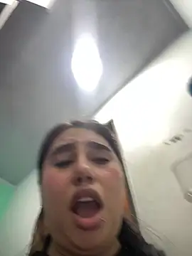 Sophie_Dreamss' Live Chat Room