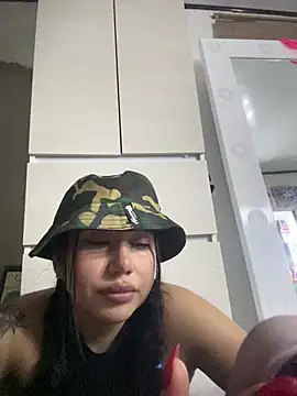 Sophie_Dreamss Chat XXX in diretta
