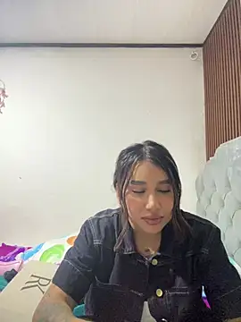 Sophie_Dreamss Chat XXX in diretta