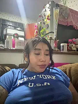 Sophie_Dreamss Chat XXX in diretta