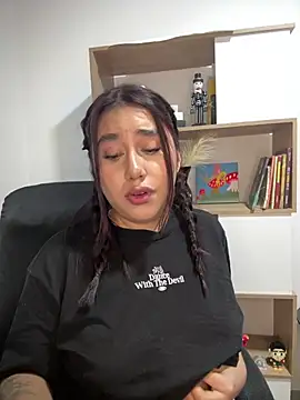Sophie_Dreamss' Webcam Show