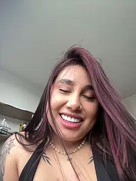 Sophie_DreamssのライブXXXチャット