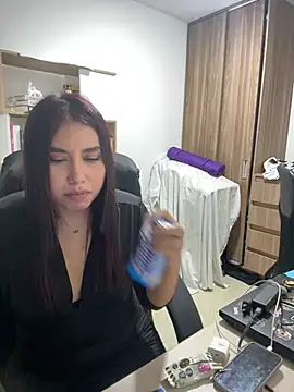 Sophie_Dreamss Show in webcam