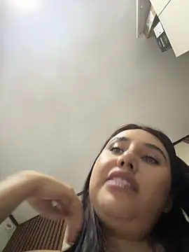 Sophie_Dreamss Show in webcam