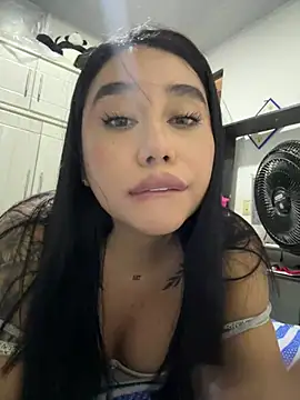 Sophie_Dreamss Chat XXX in diretta