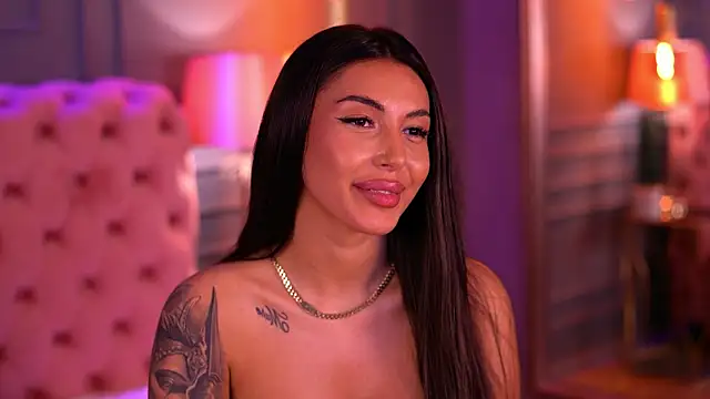 Webkamerová show AishaaDevoe