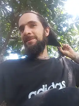 hairy_mannn Show in webcam