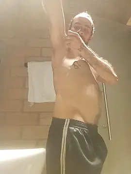 hairy_mannn Adlı Modelin Web Kamerası Şovu