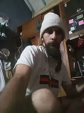 hairy_mannn Adlı Modelin Canlı XXX Sohbeti