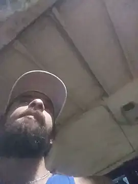 عرض كام hairy_mannn