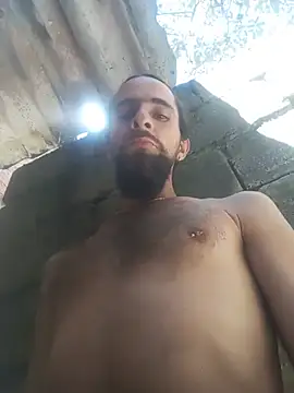 הופעת וובקאם של hairy_mannn
