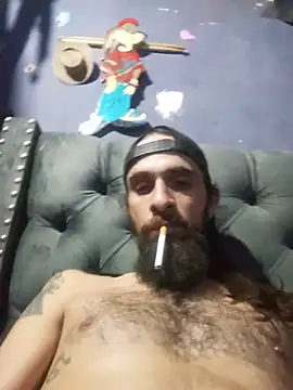 Pokazy przed kamerką – hairy_mannn