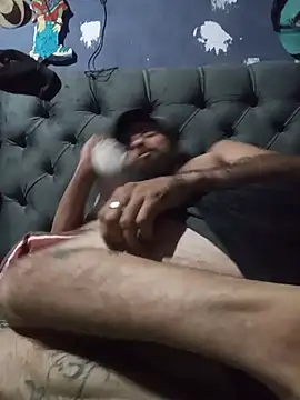 hairy_mannn Show Webcam