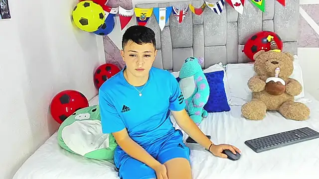 christopher_Hot Adlı Modelin Web Kamerası Şovu
