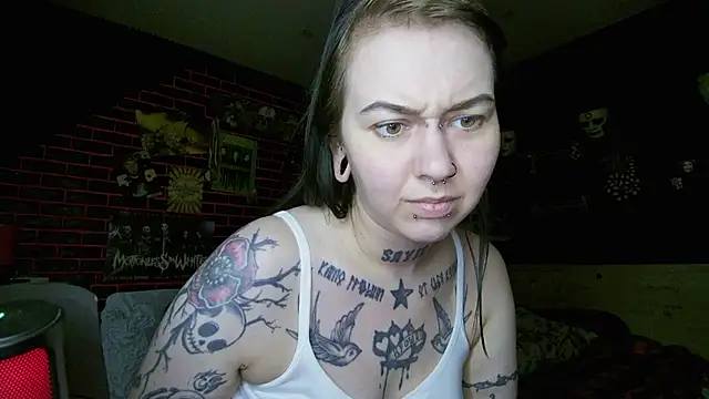 MessalinaOfficial Webcam Show