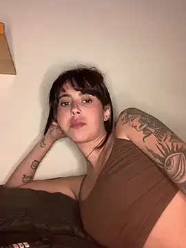 ninapellegrini17 Webcam show