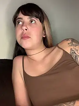 Show de ninapellegrini17 na webcam