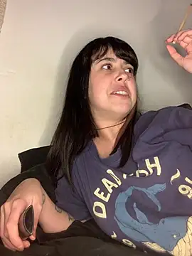 ninapellegrini17 Webcam show