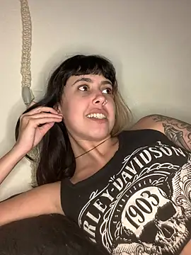 Show de ninapellegrini17 na webcam