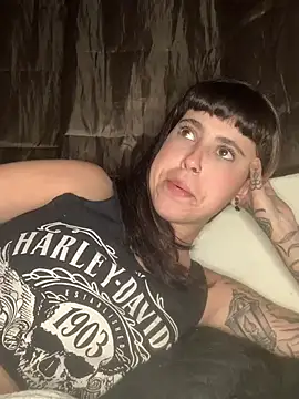 ninapellegrini17 网络视讯表演