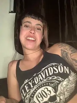 ninapellegrini17 Webcam show