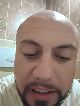 Pokazy przed kamerką – Mati6991
